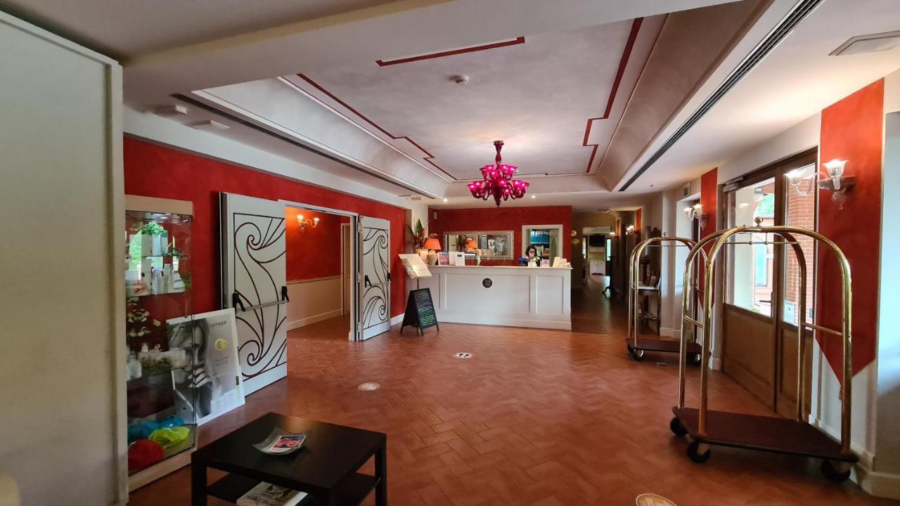 Saturnia Tuscany Hotel Manciano Esterno foto
