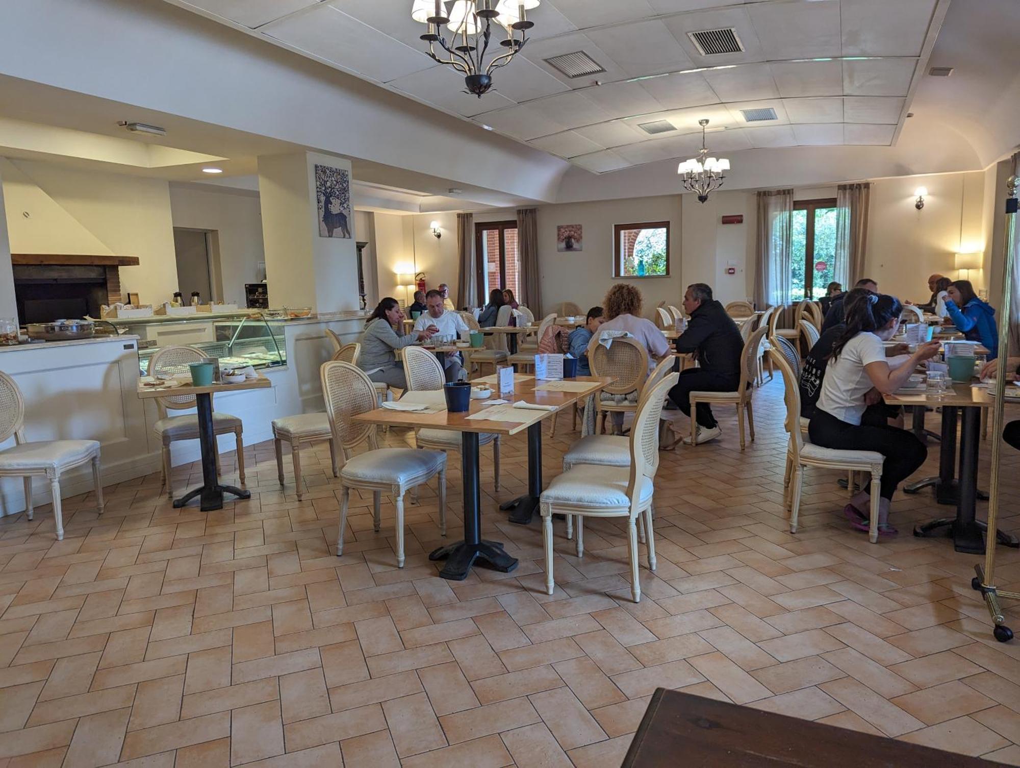 Saturnia Tuscany Hotel Manciano Esterno foto